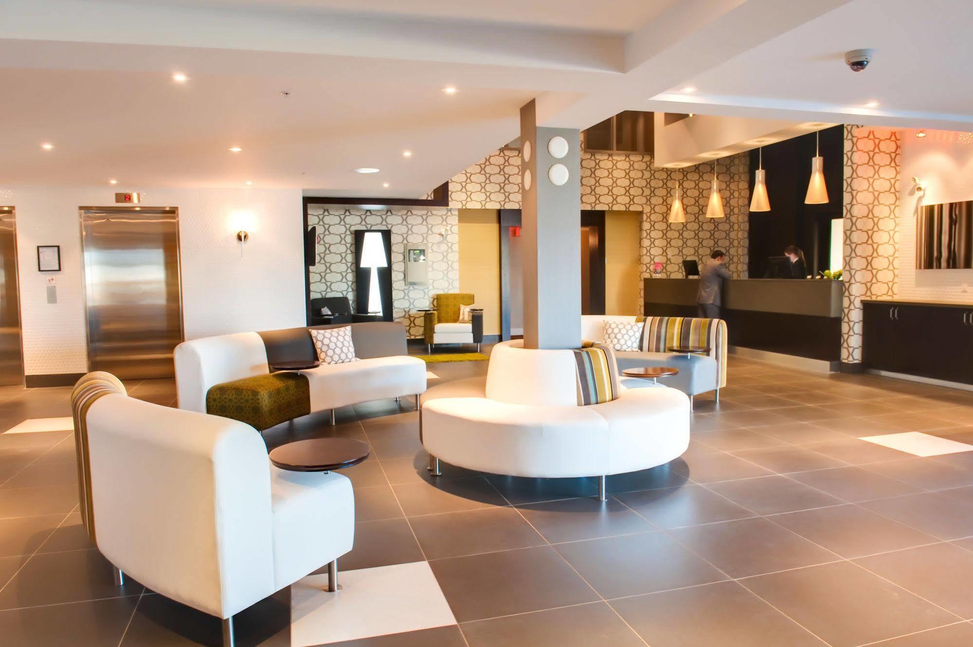 Sandman Hotel And Suites Άμποτσφορντ Εξωτερικό φωτογραφία