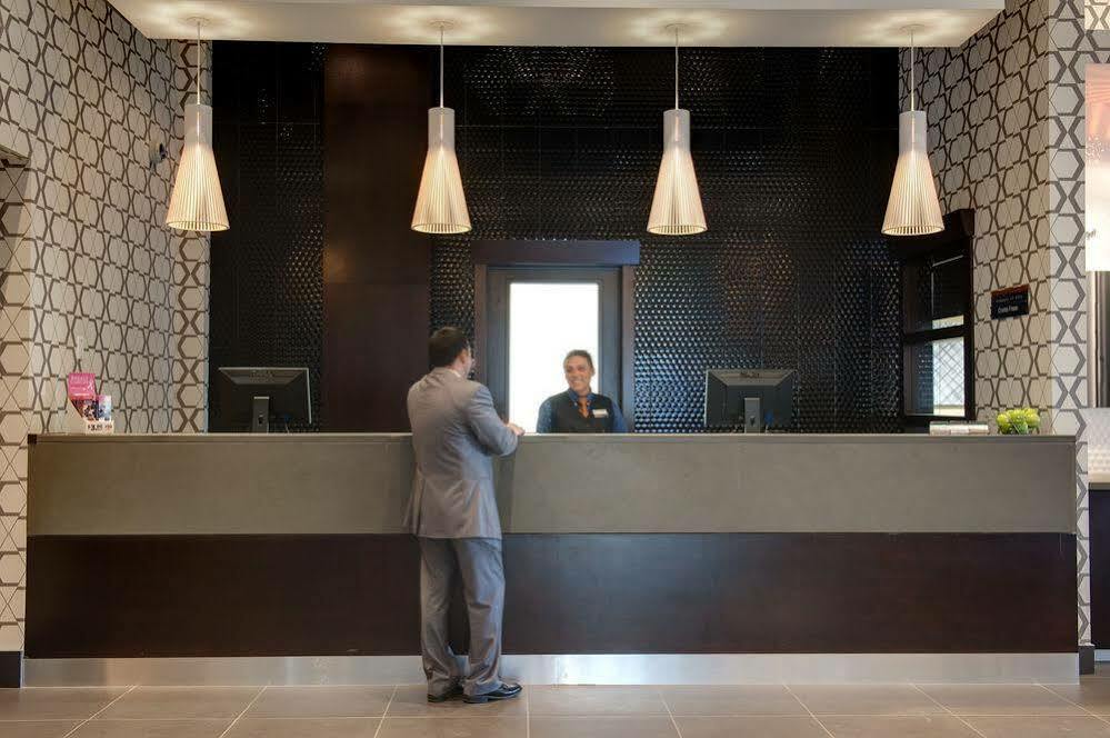 Sandman Hotel And Suites Άμποτσφορντ Εξωτερικό φωτογραφία